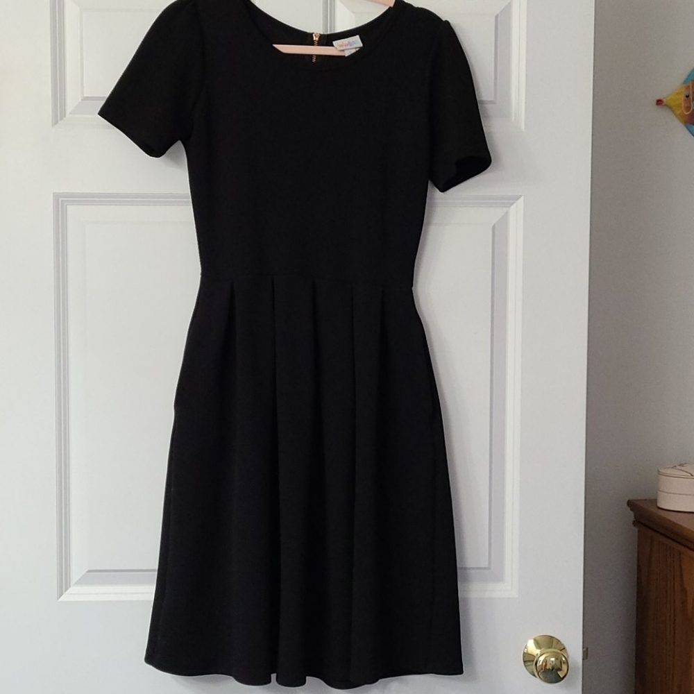 LuLaRoe black dress